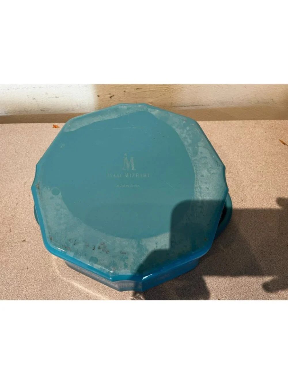 Issac Mizrahi Designer Blue Enamel Cast Iron 6 Quart Dutch Oven Lidded Pot